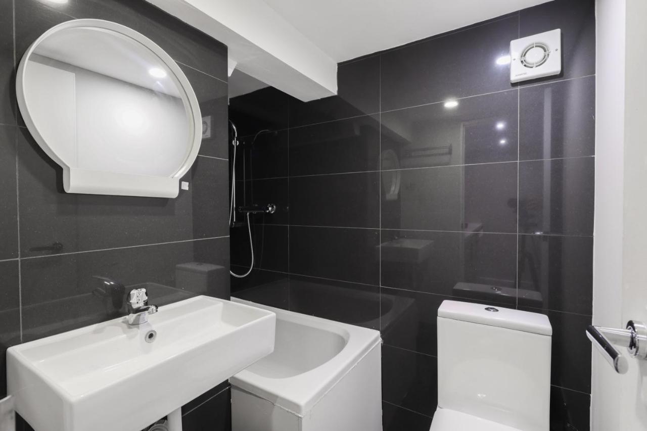 Unique Single Occupancy Studio Лондон Экстерьер фото